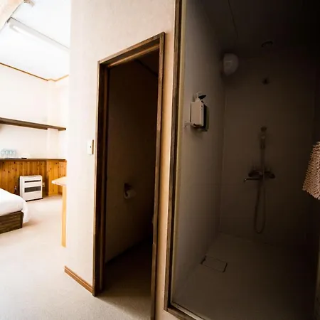 Hakuba Cortina Lodge Otari Exterior photo